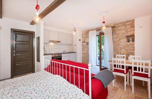 Vrsar Apartment | Old town studio and apartment