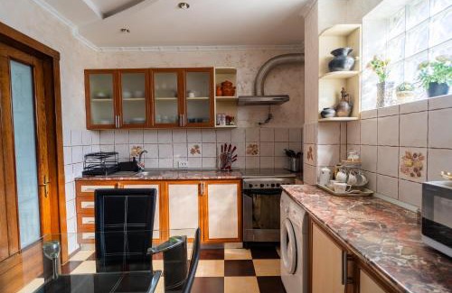 Bucharest City-Centre Apartment | Old Town Studio - Central Gem