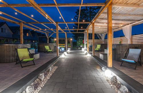 Brzezinka Resort | Old Tree Village & Restaurant