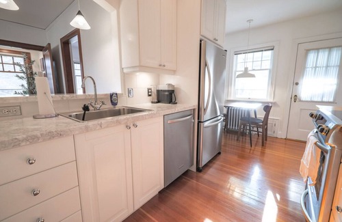 Mission District Condo | Old-World Charm Meets Contemporary Furnishings: Inner-City Calgary Condo