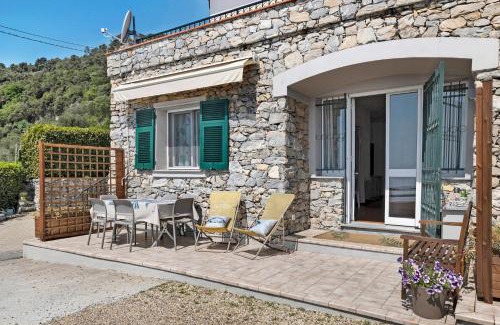 Finale Ligure Apartment | Oleandro