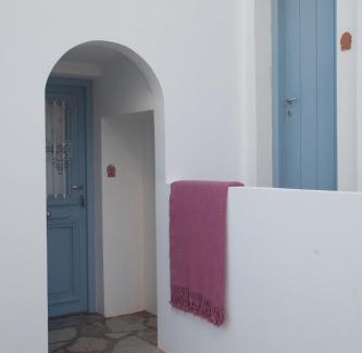 Antiparos Apartment | Oliaros seaside complex