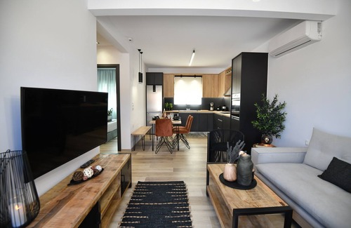 Koxare Villa | Olive Forest Villa