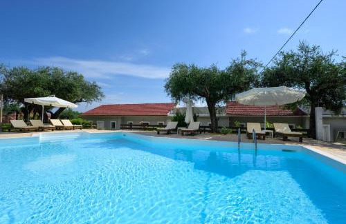 Benitses Apartment | Olive Grove Poolside Apartments