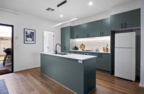 Mount Barker House | Olive Lane @ Mount Barker - Workspace, Wi-Fi