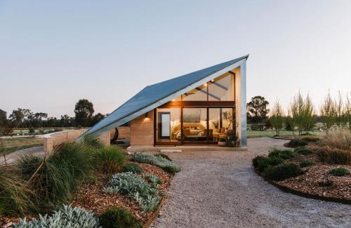 Buckaroo Villa | Olive Studio at Kavillo