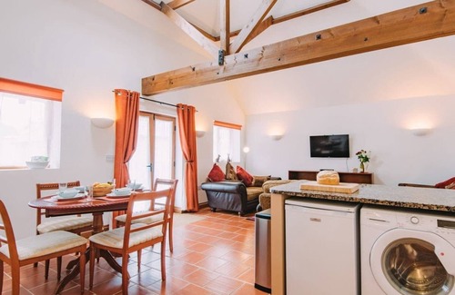 Selsted House | Olive Tree Cottage, Hoad Farm, Acrise