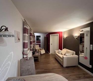 Untervalme Apartment | Oliver