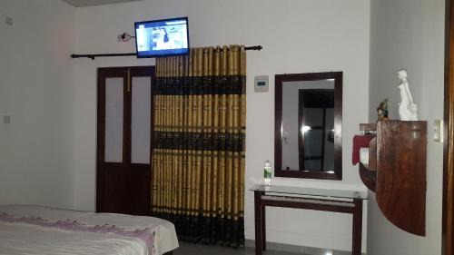 Udawalawa Hotel | Olivi Palace