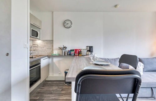 Coteaux Ouest Apartment | Olivia : *studio avec Place de Parking*