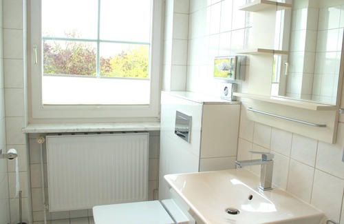 Bliesdorf Apartment | Ollex and Beds - Komfortables Gästezimmer in Bliesdorf