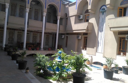 Bukhara Province Hotel | Olmos