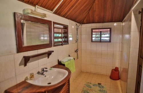 Bekopaka Hotel | Olympe Du Bemaraha