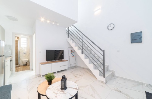 Paralia Ofryniou Apartment | Olympiada Residential Complex & Villas