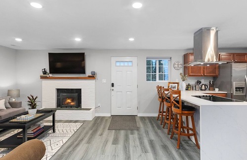 Olympic Hills House | Olympic 3-bedroom dwelling with Patio