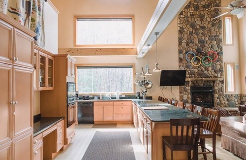 Wilmington House | Olympic Dreams: Hot Tub, Sauna, A/C, at Whiteface!