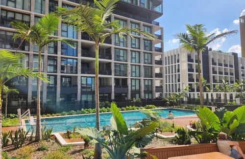 Lidcombe Apartment | Olympic Park Stylish 2BR | Walk to stadium | Pool & Gym