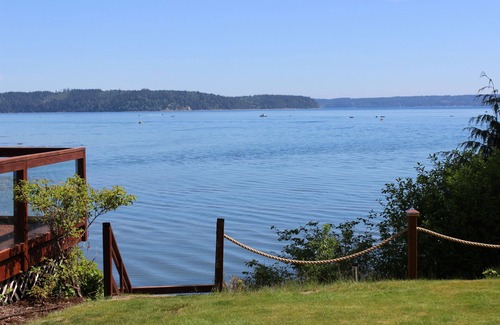 Brinnon House | Olympic Peninsula, from Coast to Forest, Scenic Hiking, Kayaking, Fishing, GEM.