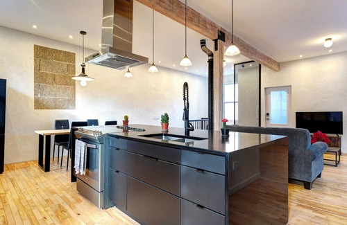 Viauville Apartment | Olympic Stadium - Jardin Botanic - Near Downtown