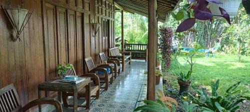 Banjarasri House | Omah Dekso