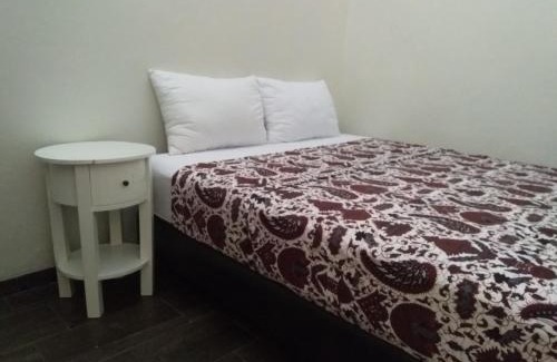 Central Yogyakarta House | Omah Ngadiwinatan Syariah