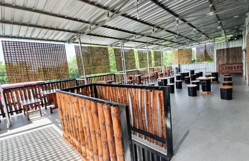 Nganjuk Hotel | Omah Pandhoek Family Syariah by Stayku