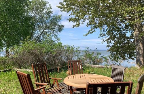 Hanko Villa | Omakotitalo veistämöllä meren rannassa