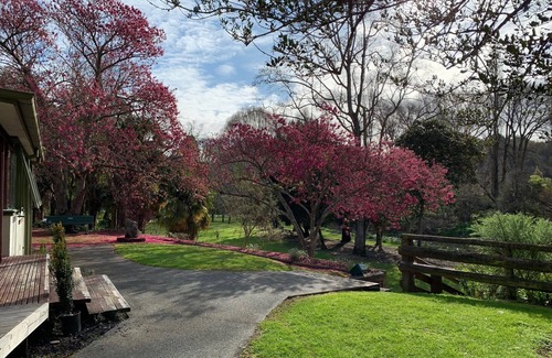 Puketapu House | Omatua - Riverside accommodation, events and functions.