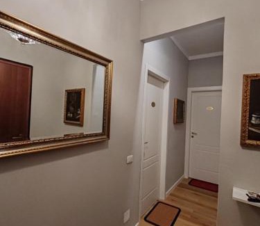 Porta Cremona-Volta Apartment | OMEGA Apartment