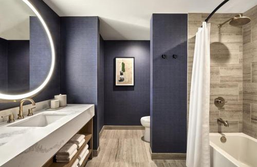 Frisco Hotel | Omni PGA Frisco Resort by Suiteness