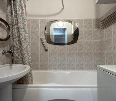 Zemgale Suburb Apartment | Omulīgs dzīvoklītis Āgenskalnā