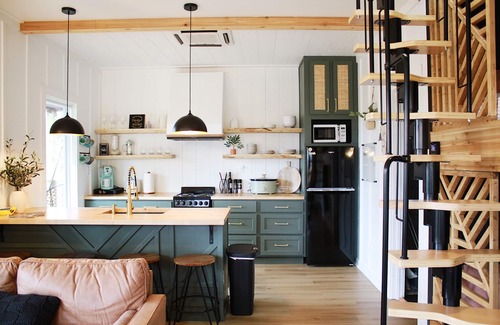 Ryland Cabin | On 10 acres of scenic retreat