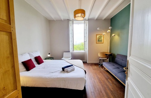 Saint-Laurent-de-Belzagot House | On a trip to the countryside superb family home