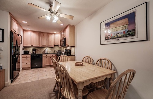 Sunday River Area Condo | On Mountain two bedroom unit sleeping 6