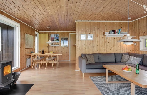 Høruphav House | On one of the best plots of Kegnæs, with beautiful views over the sea, awaits you this beautiful and