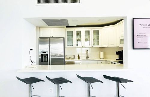 Galt Mile Condo | On the B.E.A.C.H-Ocean/Beach Front-Balcony- Renovated-Views from every window!