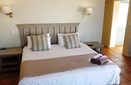 Paradise Beach House | On the Beach 2, Langebaan, 2-sleeper