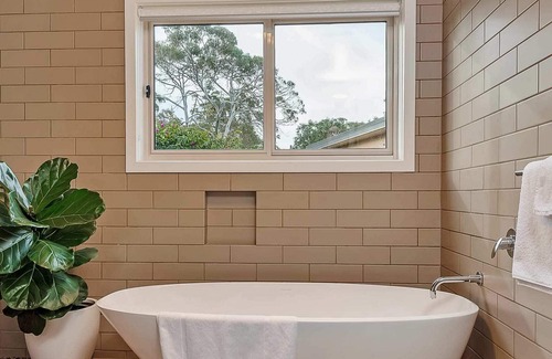 Connellys Marsh House | On the Beach at Connellys