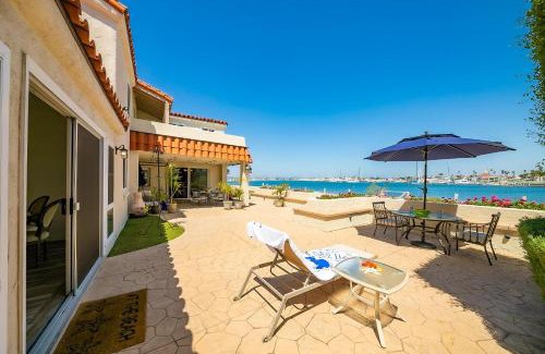 La Playa House | On The Beach Casita