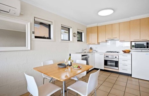 Torquay Apartment | On The Esplanade - Oceanfront Apartment