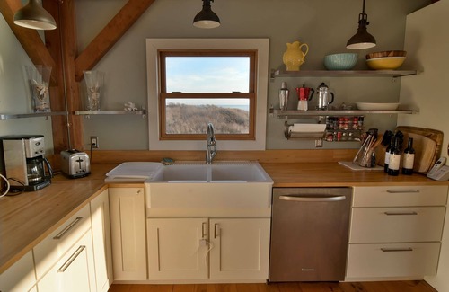 Block Island House | On the front, views of the surf