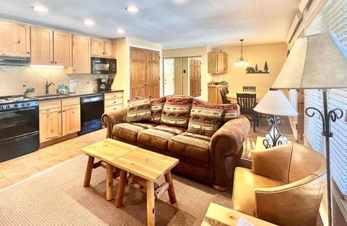 Grand Lake Apartment | On the Rapids