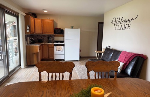 Hastings Cottage | On the Shores of Algonquin w/Private Dock - Lower Level