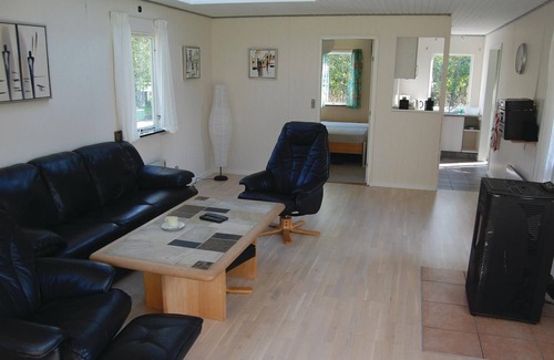 Dannemare House | On the south coast of Lolland is located this cozy cottage in quiet surroundings, which invites you