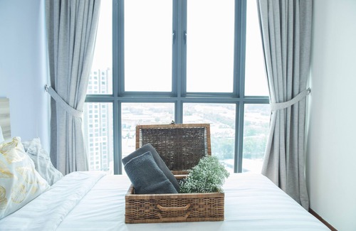 Seri Kembangan Hotel | One Amerin Mall & Suites