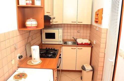 Obrs Apartment | One bedroom apartment with air-conditioning Mošćenička Draga, Opatija (A-17381-a)