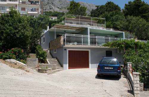 Lokva Rogoznica Apartment | One bedroom apartment with terrace and sea view Lokva Rogoznica, Omiš (A-6005-b)