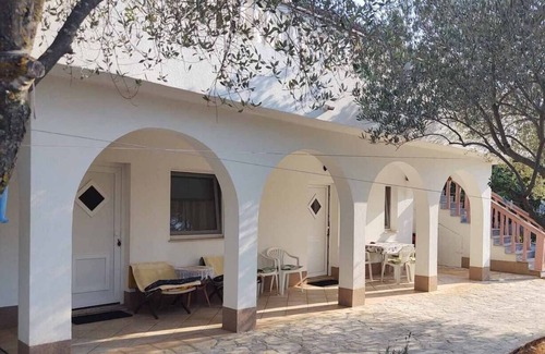 Rudina Apartment | One bedroom apartment with terrace Rudina, Hvar (A-23777-a)