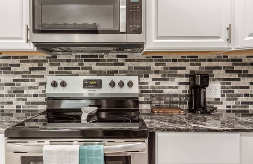 Canandaigua Apartment | One bedroom apartment in downtown Canandaigua