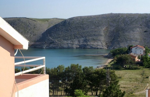 Vlasici Apartment | One bedroom apartment with terrace and sea view Vlašići, Pag (A-4319-a)